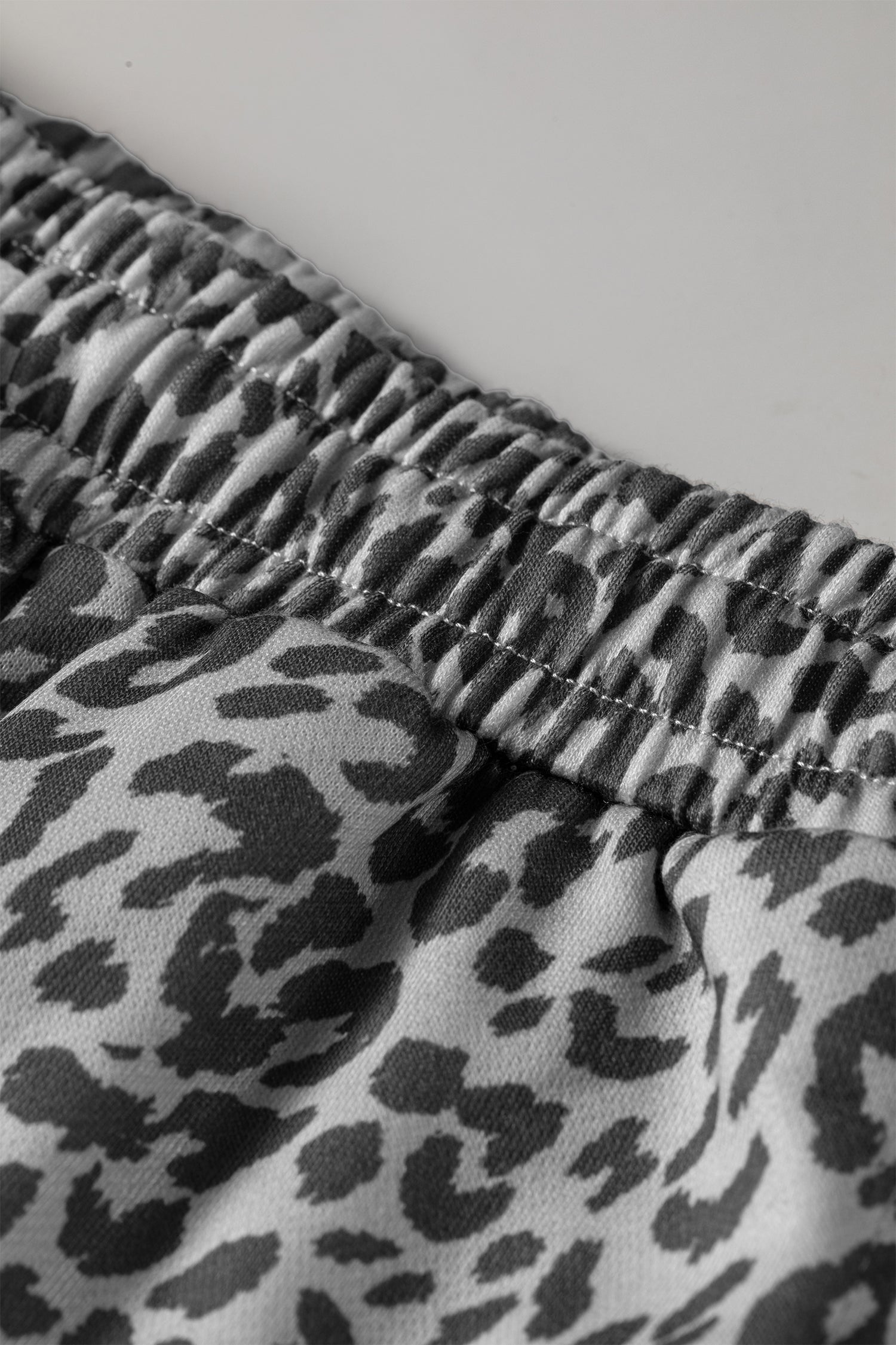 Khaki Leopard Print Star Patched Drawstring Elastic Waist Jogger Pants